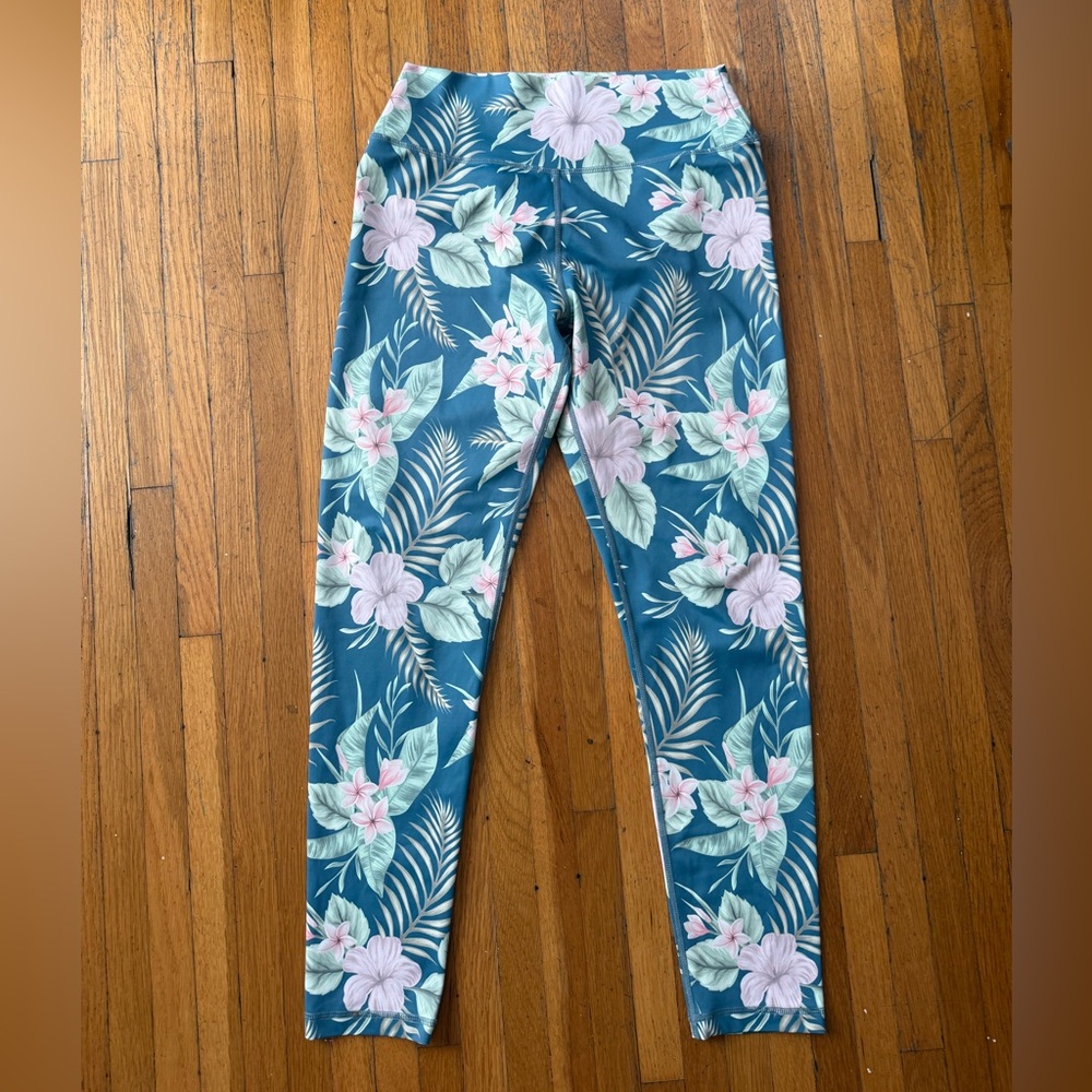 NWOT KAVALA Collective Tropical Print Leggings, Size Large